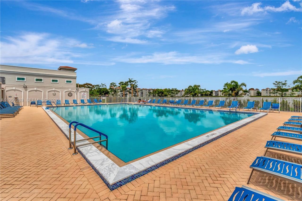 6141 SE Sunny Pointe Cir, Delray Beach, FL 33484 Photo