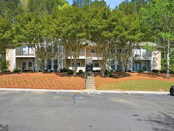 4013 Lake Pointe Circle, Roswell, GA 30075