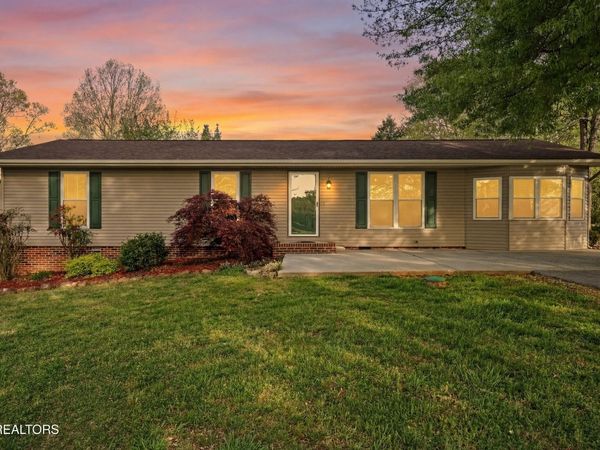 3005 Ridgeview Drive , Maryville, TN 37801