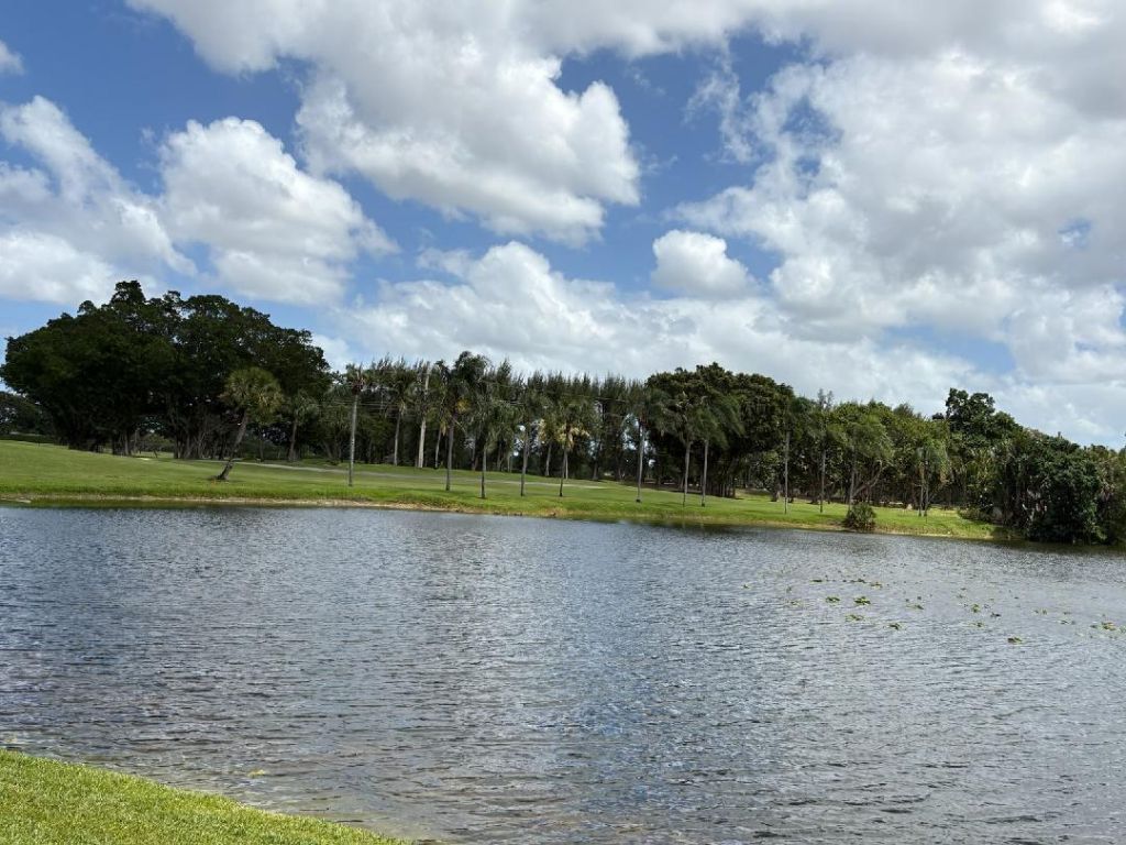 9400 N Hollybrook Lake Drive N, Unit 308, Pembroke Pines, FL 33025 Main Photo