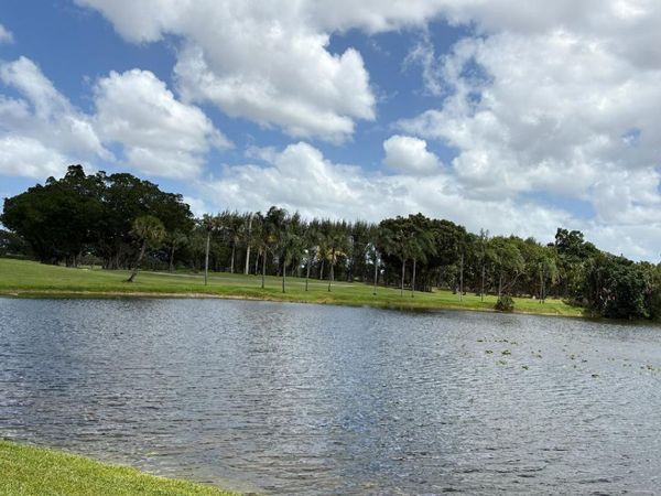 9400 N Hollybrook Lake Drive N, Unit 308, Pembroke Pines, FL 33025