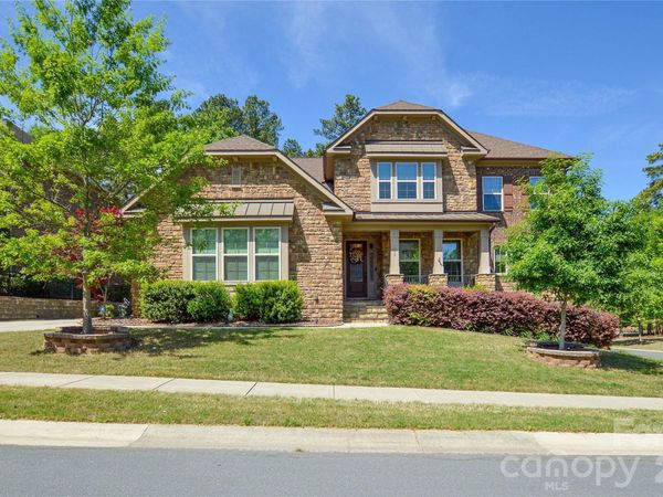 16402 Doves Canyon Lane, Charlotte, NC 28278