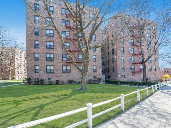 83-85 Woodhaven Boulevard, Unit 3L, Woodhaven, NY 11421