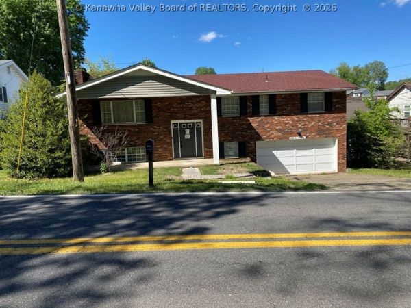 6192 E Pea Ridge Road, Huntington, WV 25705