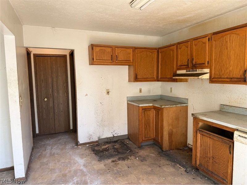 3750 Central Avenue , Cleveland, OH 44115 Photo 11