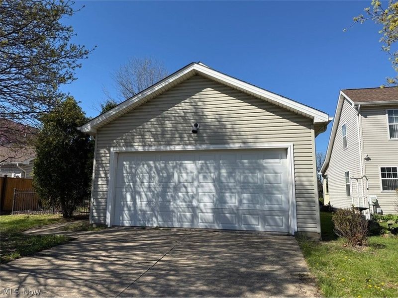 3750 Central Avenue , Cleveland, OH 44115 Photo 2