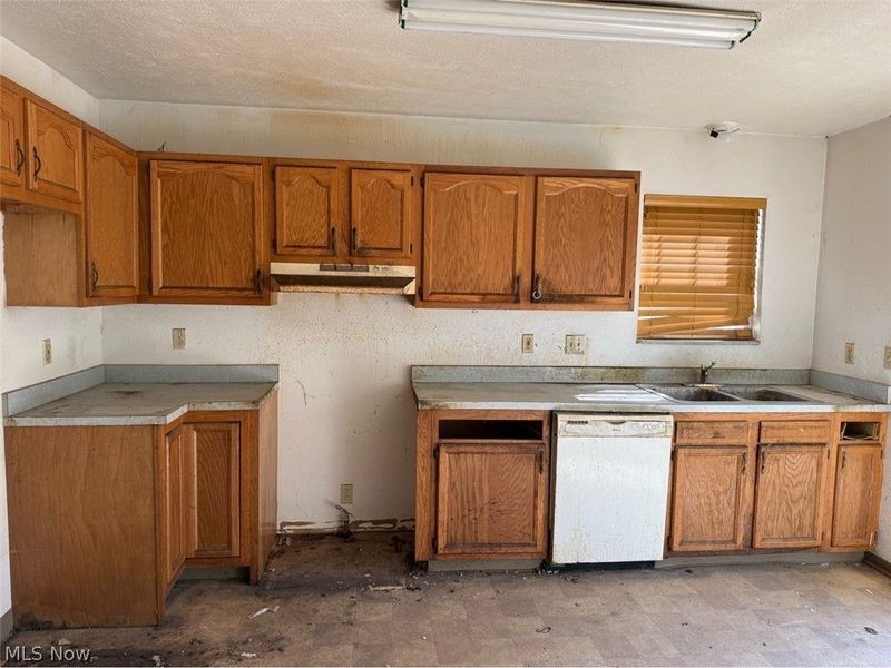 3750 Central Avenue , Cleveland, OH 44115 Photo 9