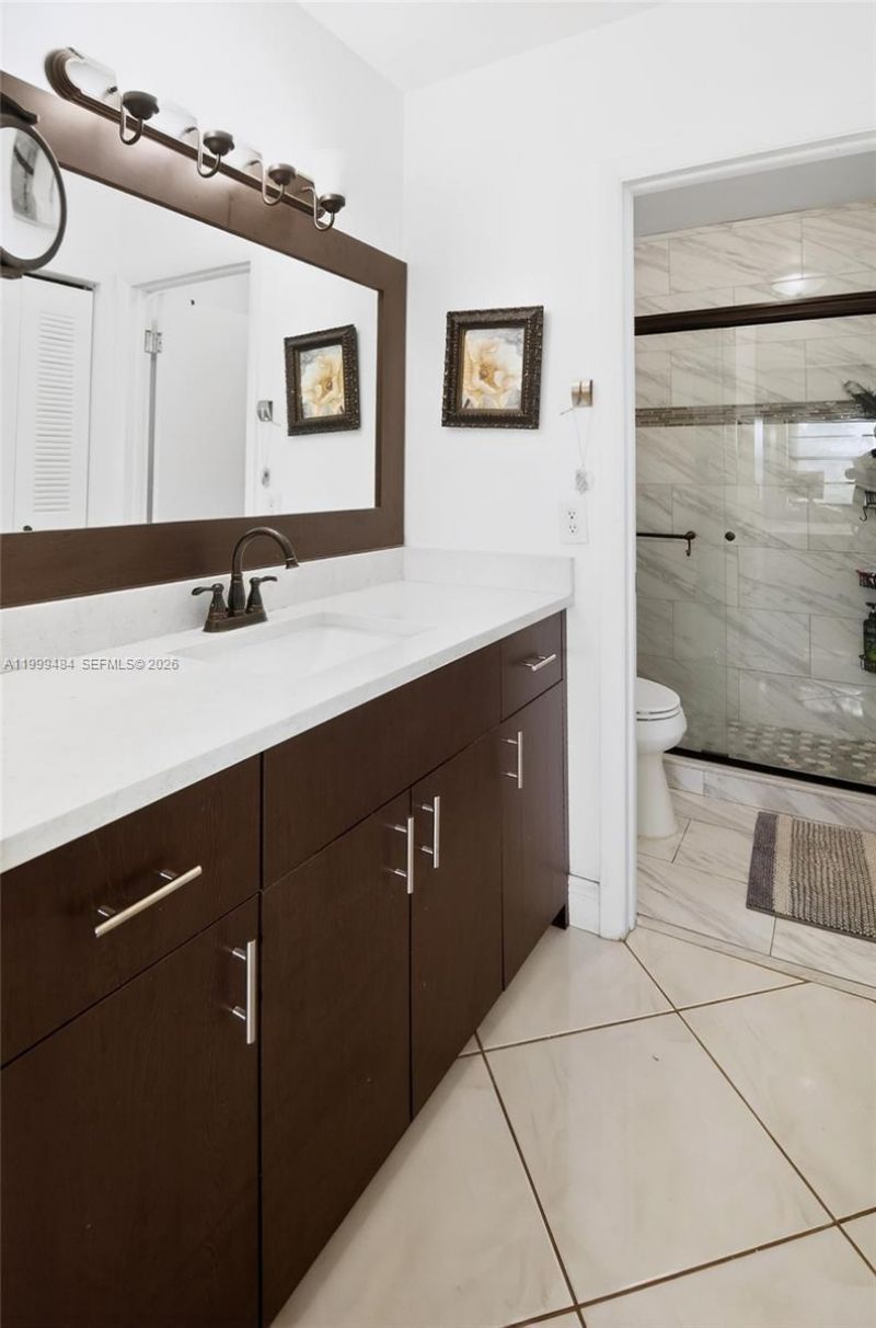 6445 W Pinehurst Cir W, Unit D25, Tamarac, FL 33321 Photo