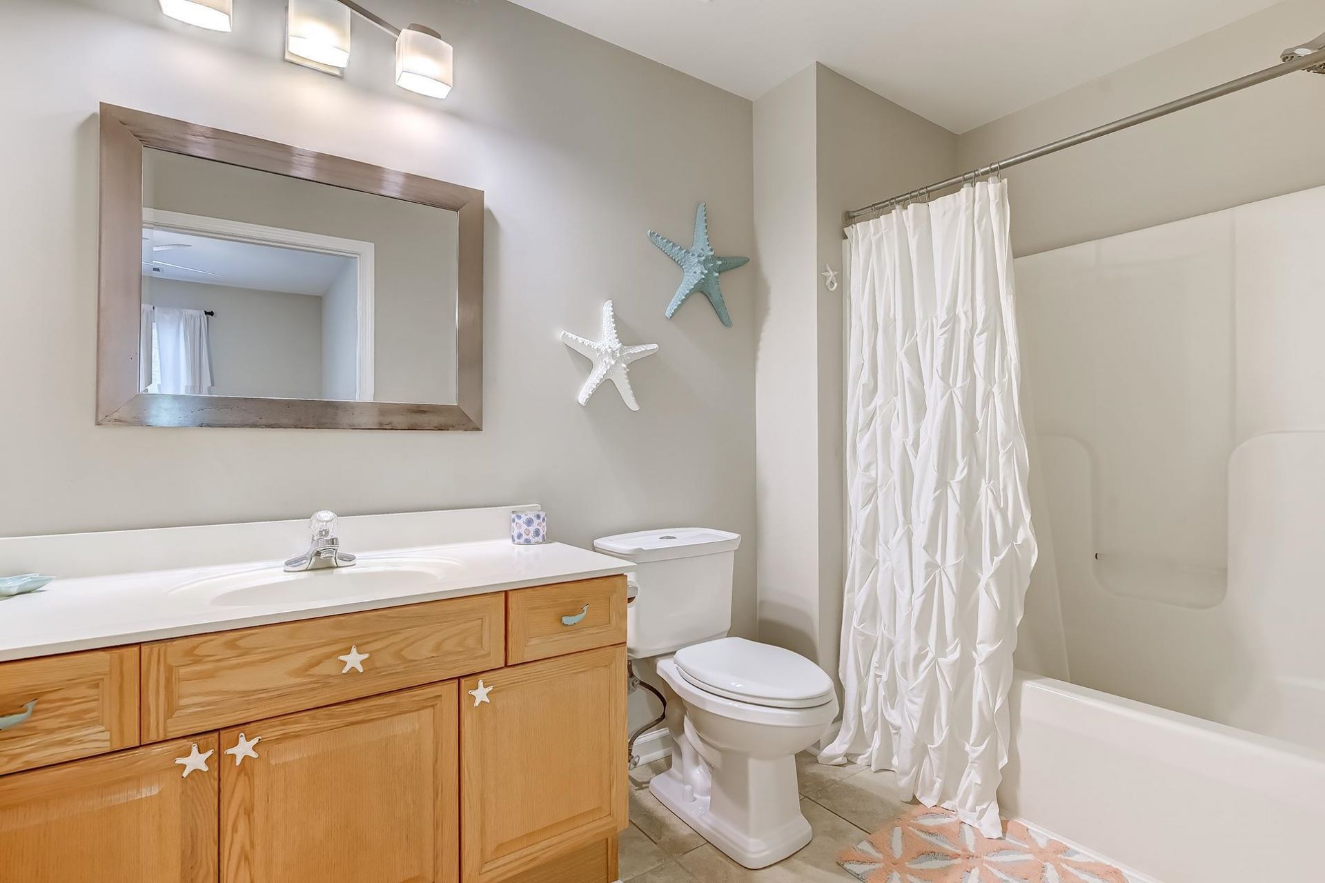 4437 Lady Banks Ln. Photo 18