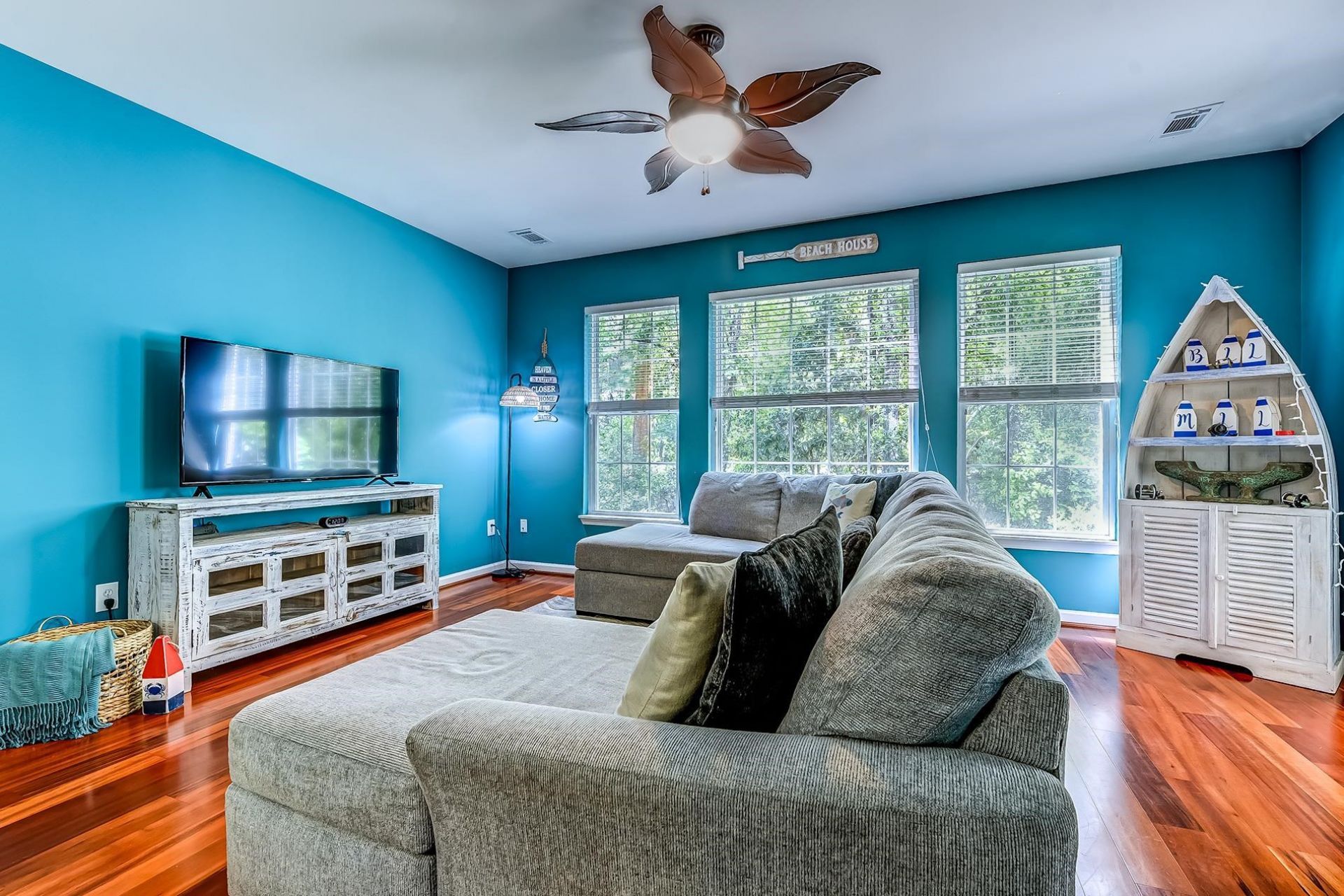 4437 Lady Banks Ln. Photo 26