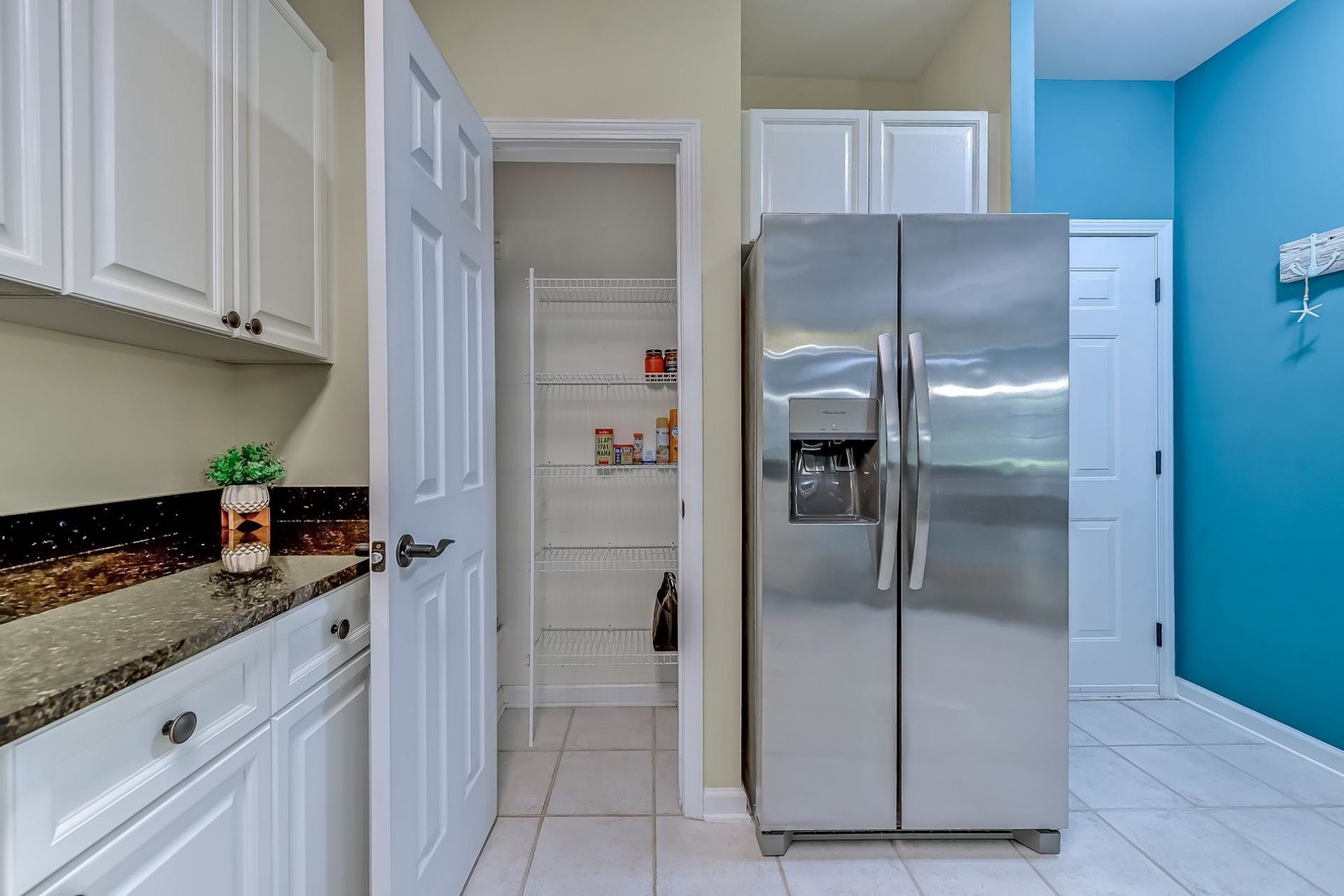 4437 Lady Banks Ln. Photo 30