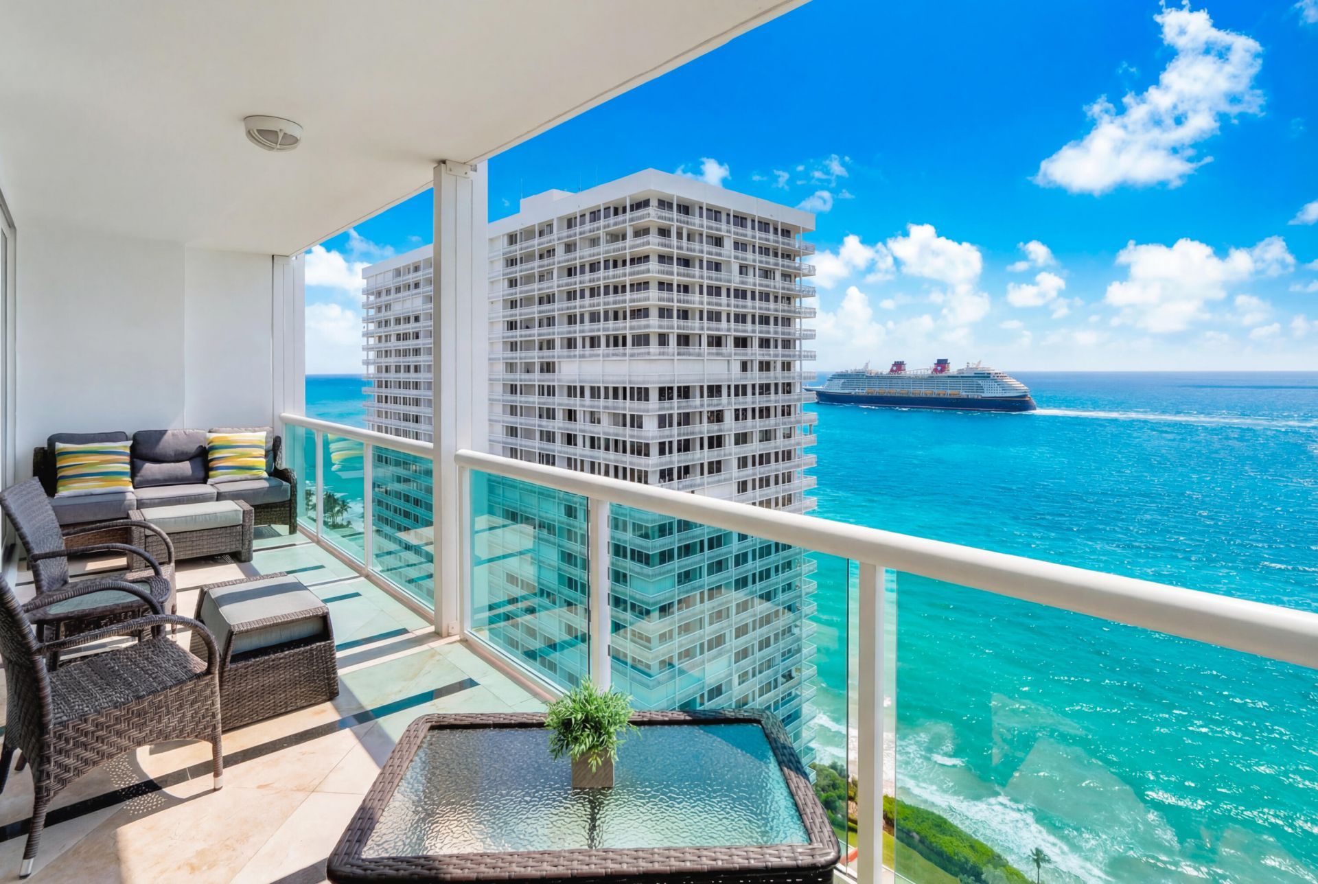 2100 S Ocean Lane, Unit 2507, Fort Lauderdale, FL 33316 Photo