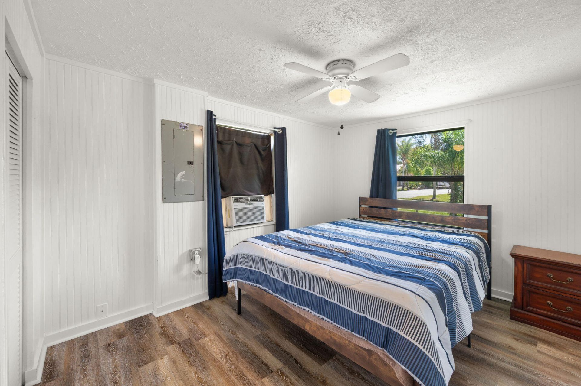 390 Baysinger Avenue, Fort Pierce, FL 34982 Photo
