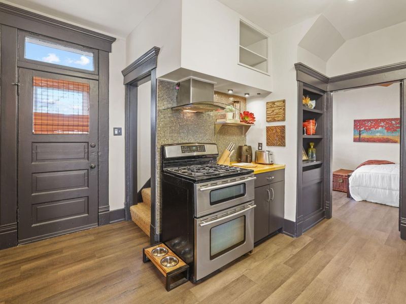 426 E Kossuth Street, Columbus, OH 43206 Photo 13