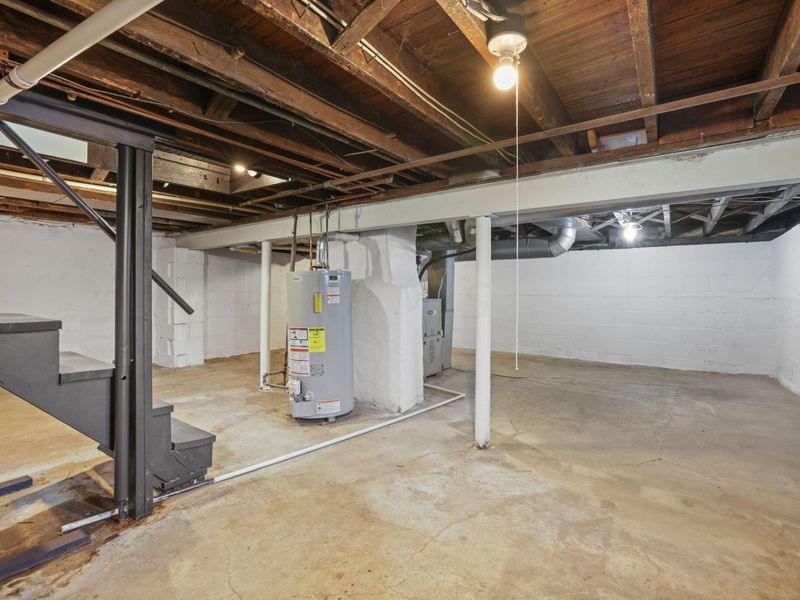 426 E Kossuth Street, Columbus, OH 43206 Photo 34