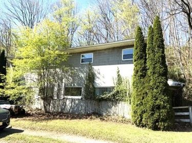 Coleman St , Covington, VA 24426