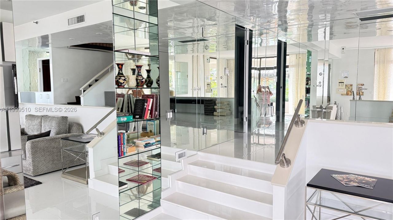 19707 Turnberry Way, Unit TH-6, Aventura, FL 33180 Photo