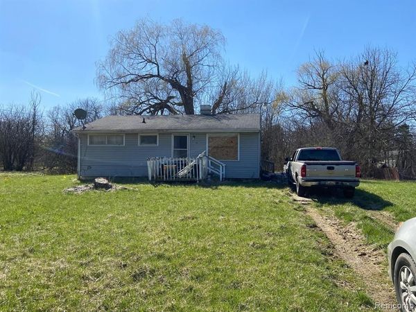 5401 Detroit Street, Mt. Morris Twp, MI 48505