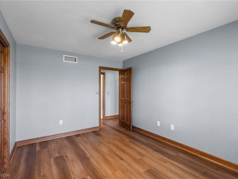 66985 Vista Drive, Saint Clairsville, OH 43950 Photo 27