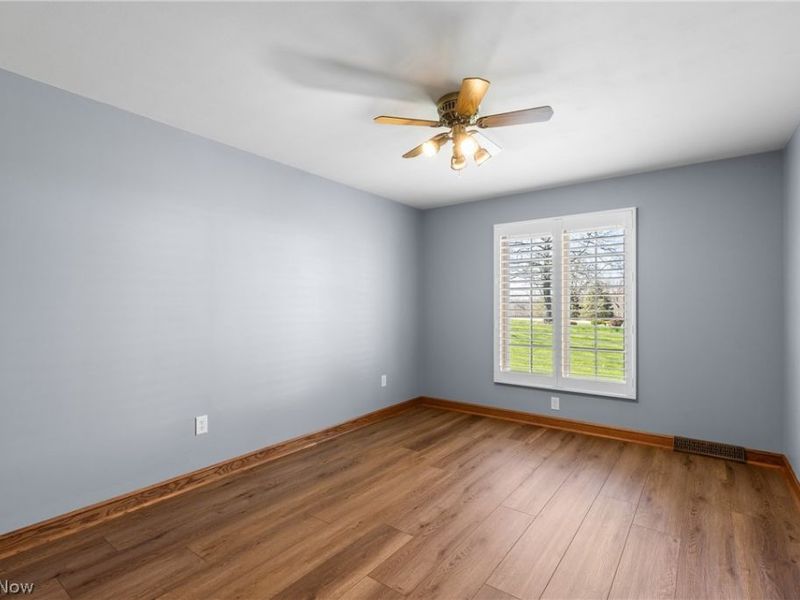 66985 Vista Drive, Saint Clairsville, OH 43950 Photo 28