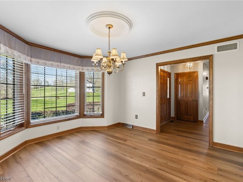 66985 Vista Drive, Saint Clairsville, OH 43950 Photo 9