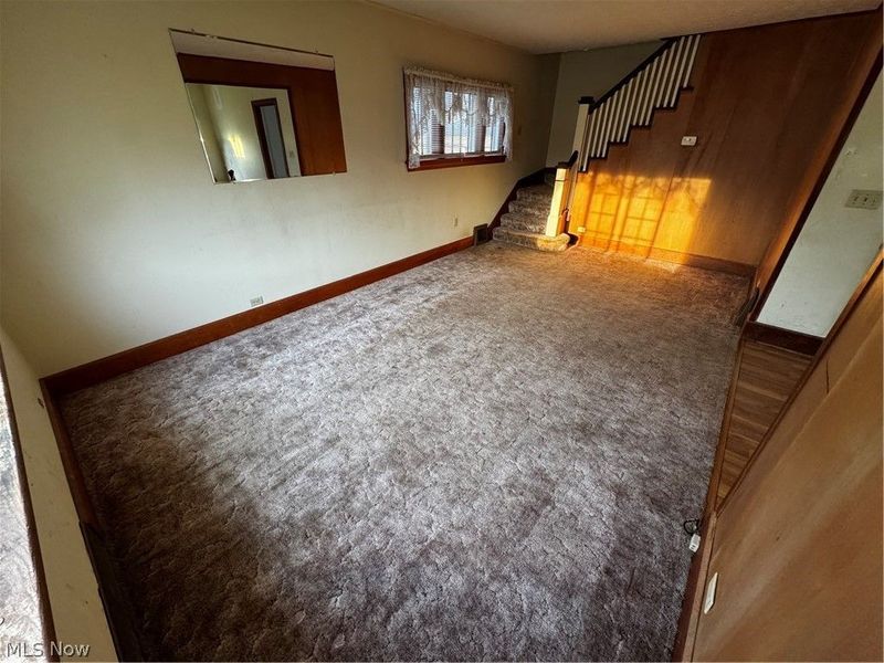 984 Sandusky Street, Conneaut, OH 44030 Photo 3