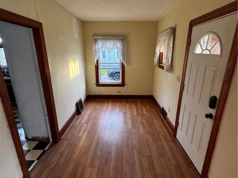 984 Sandusky Street, Conneaut, OH 44030 Photo 7