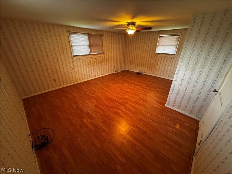 984 Sandusky Street, Conneaut, OH 44030 Photo 8