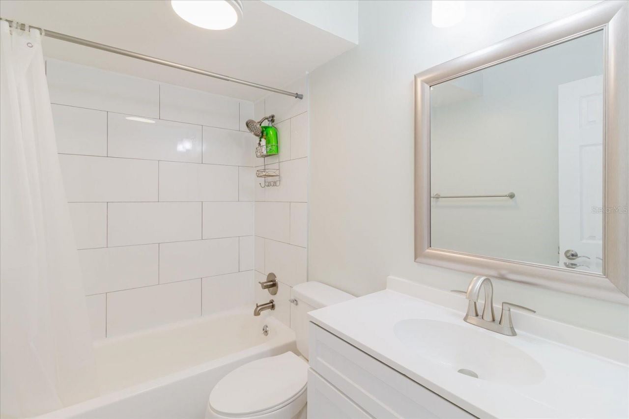 51 Island Way, Unit 801, Clearwater Beach, FL 33767 Photo