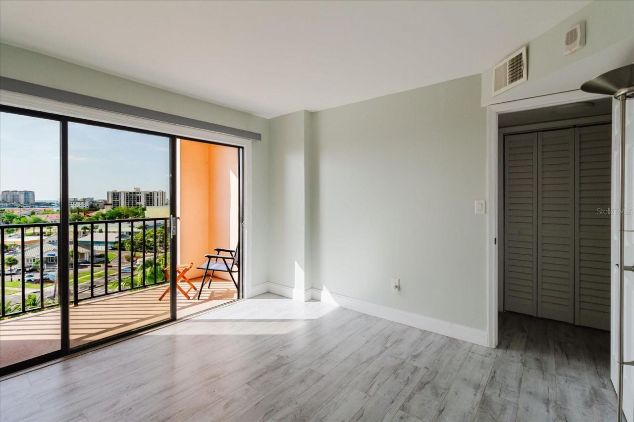 51 Island Way, Unit 801, Clearwater Beach, FL 33767 Photo