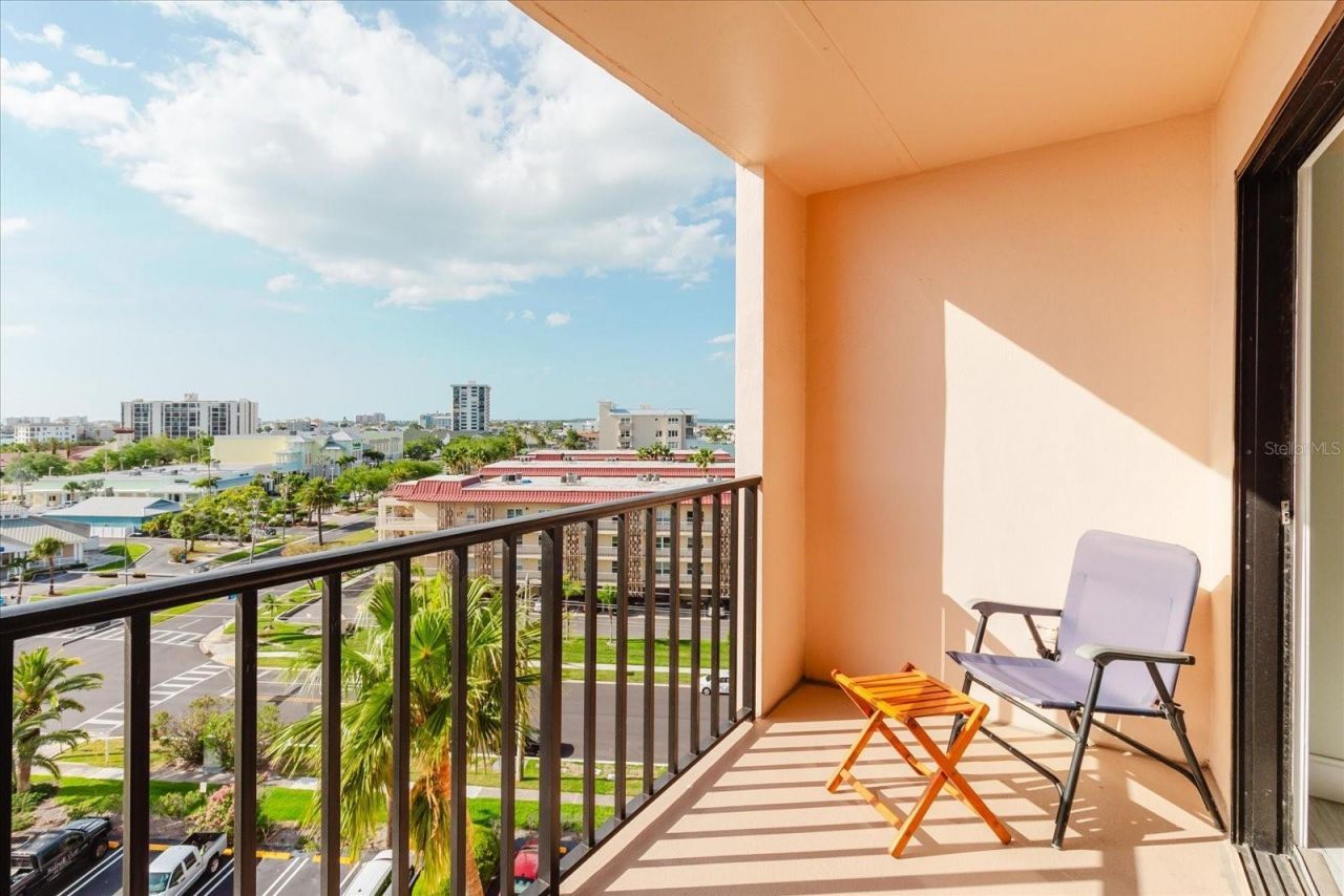 51 Island Way, Unit 801, Clearwater Beach, FL 33767 Photo