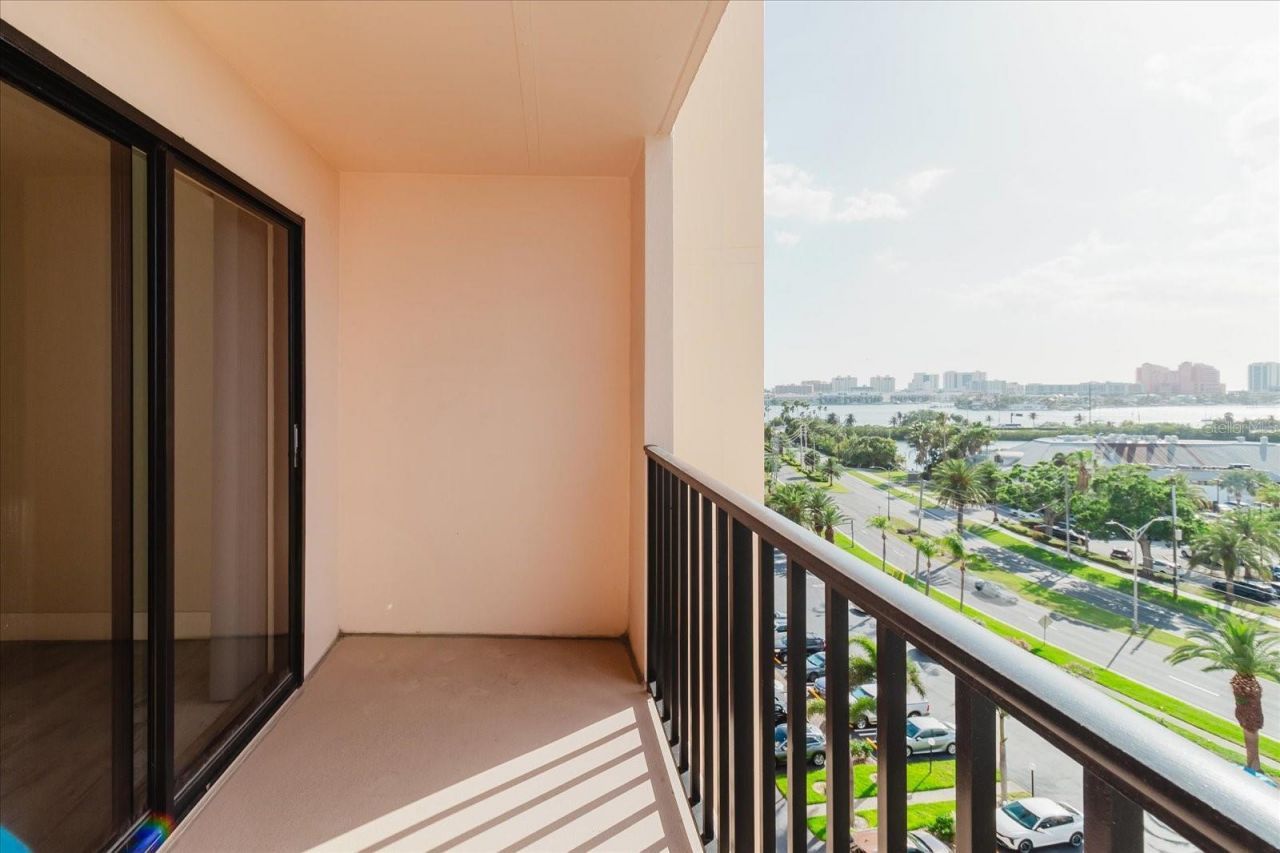 51 Island Way, Unit 801, Clearwater Beach, FL 33767 Photo