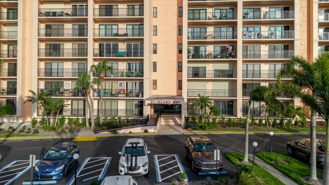 51 Island Way, Unit 801, Clearwater Beach, FL 33767 Photo