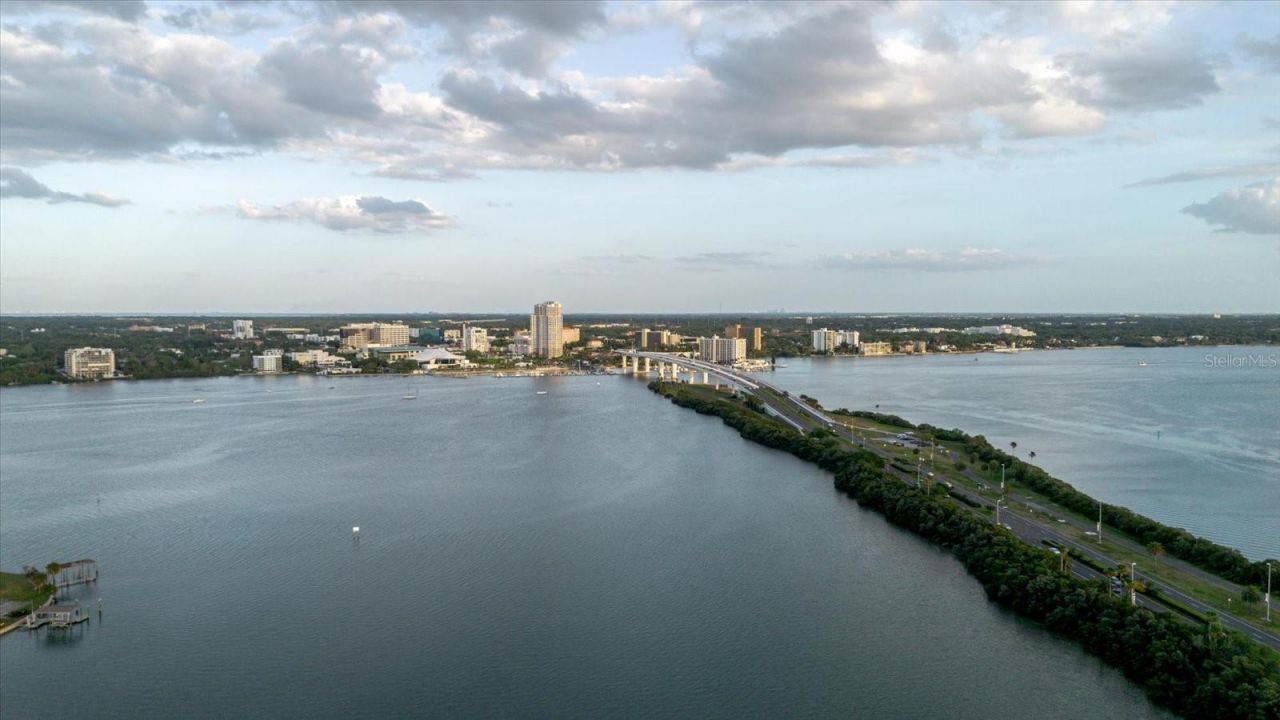 51 Island Way, Unit 801, Clearwater Beach, FL 33767 Photo