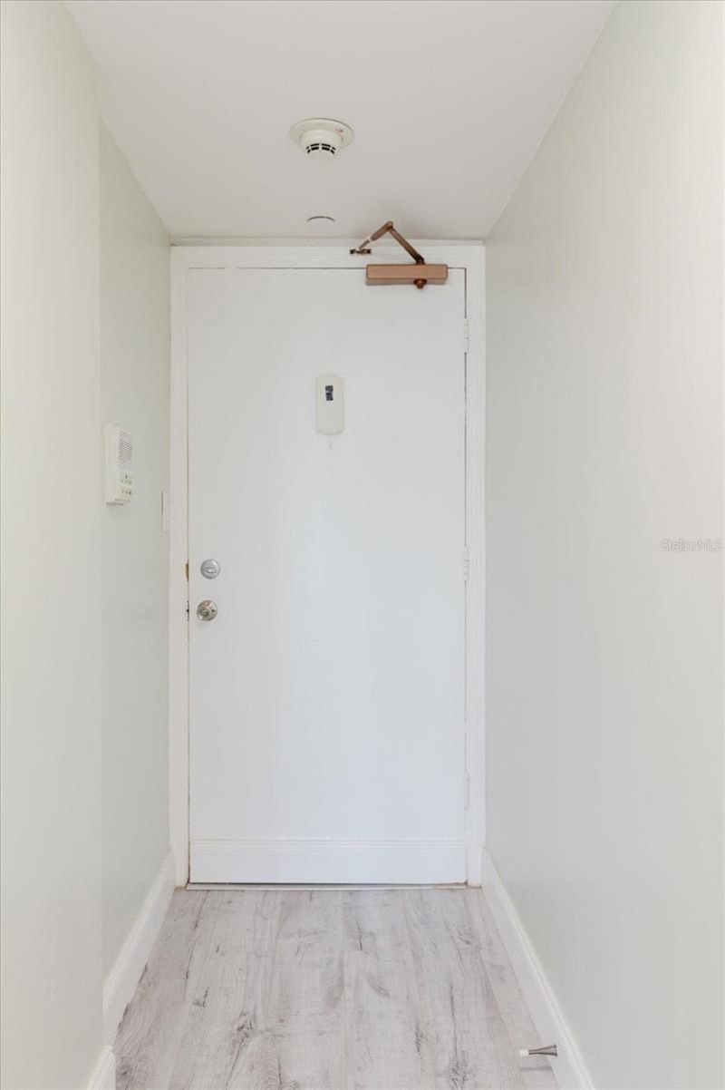 51 Island Way, Unit 801, Clearwater Beach, FL 33767 Photo