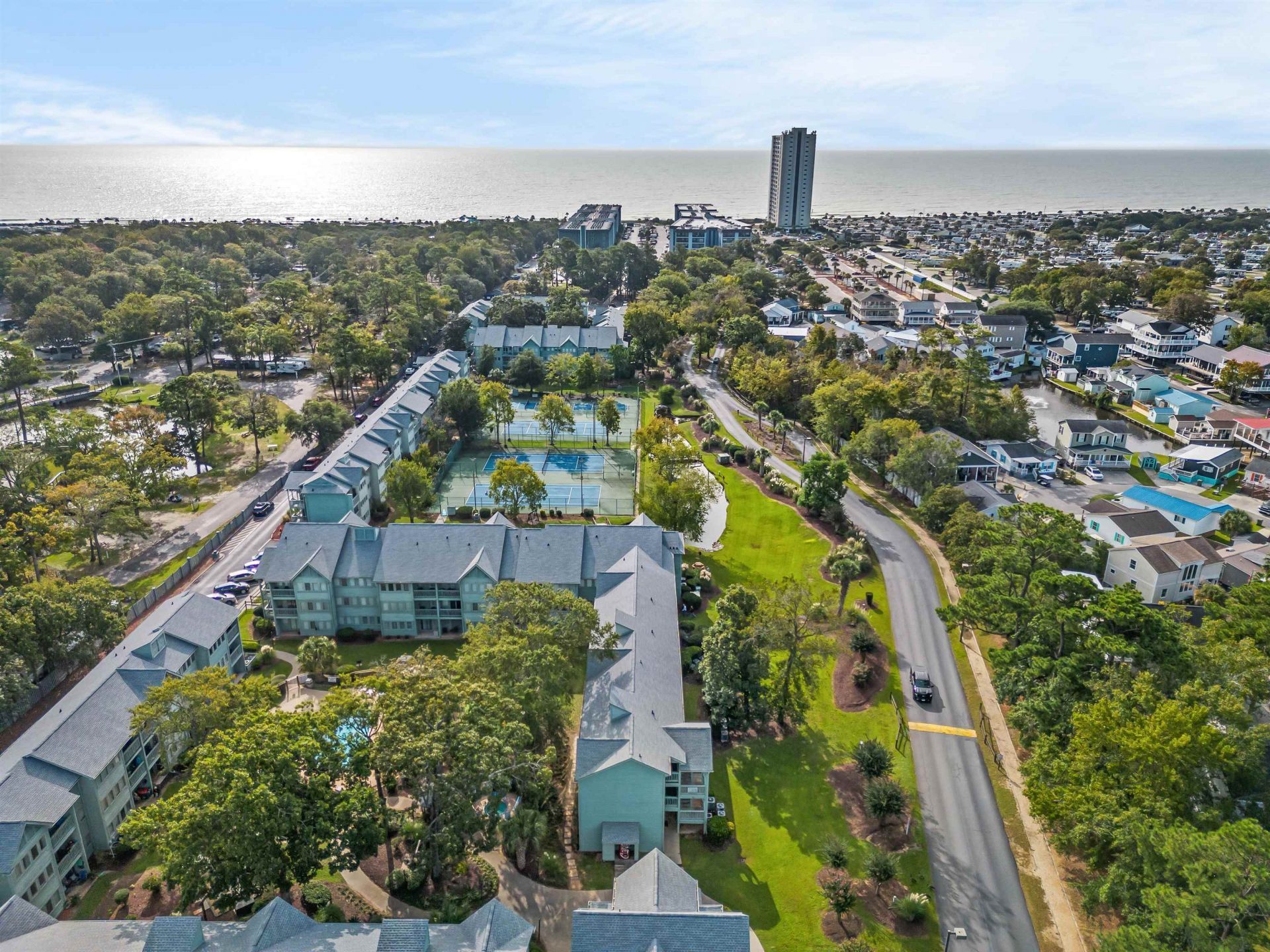 5905 South Kings Hwy. Photo 40