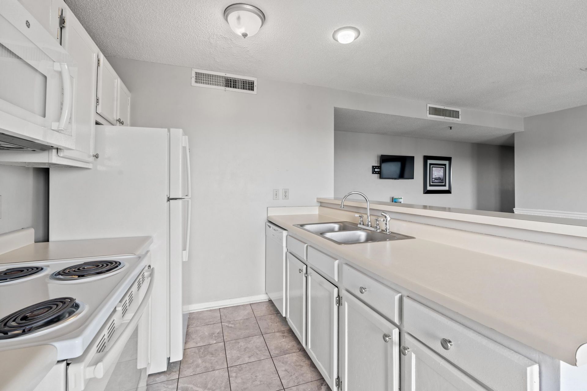 5905 South Kings Hwy. Photo 8