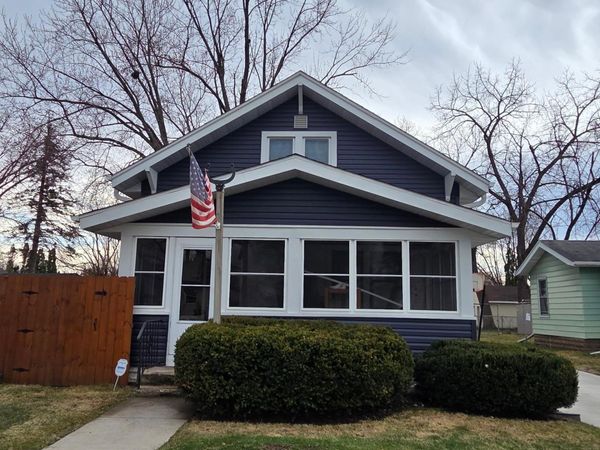 2040 Stillwater Avenue E, Saint Paul, MN 55119