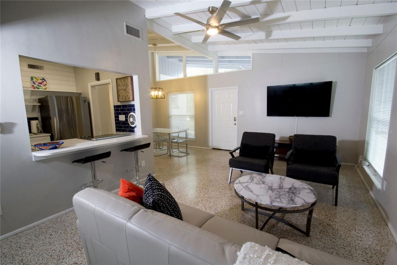 2832 Bay Street, Sarasota, FL 34237 Photo