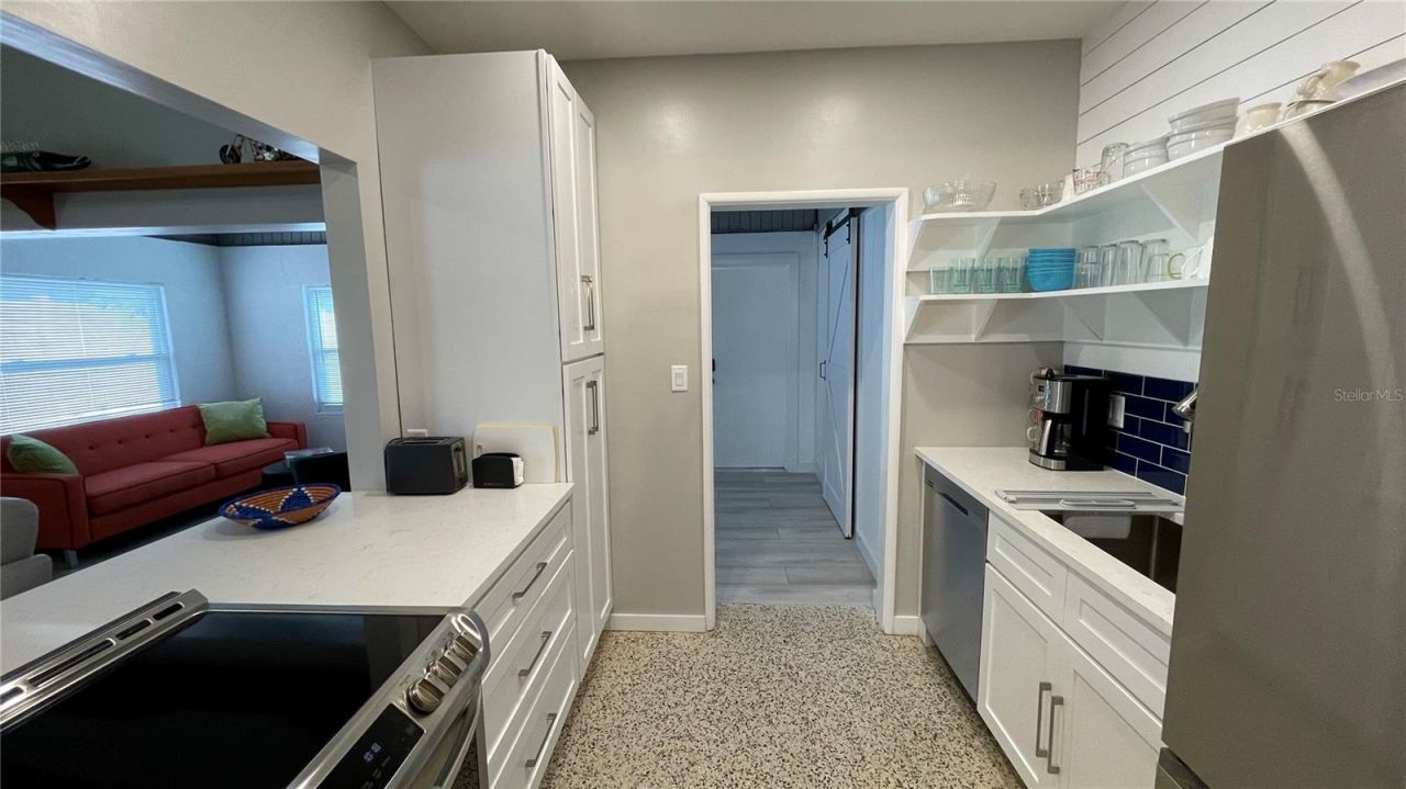 2832 Bay Street, Sarasota, FL 34237 Photo