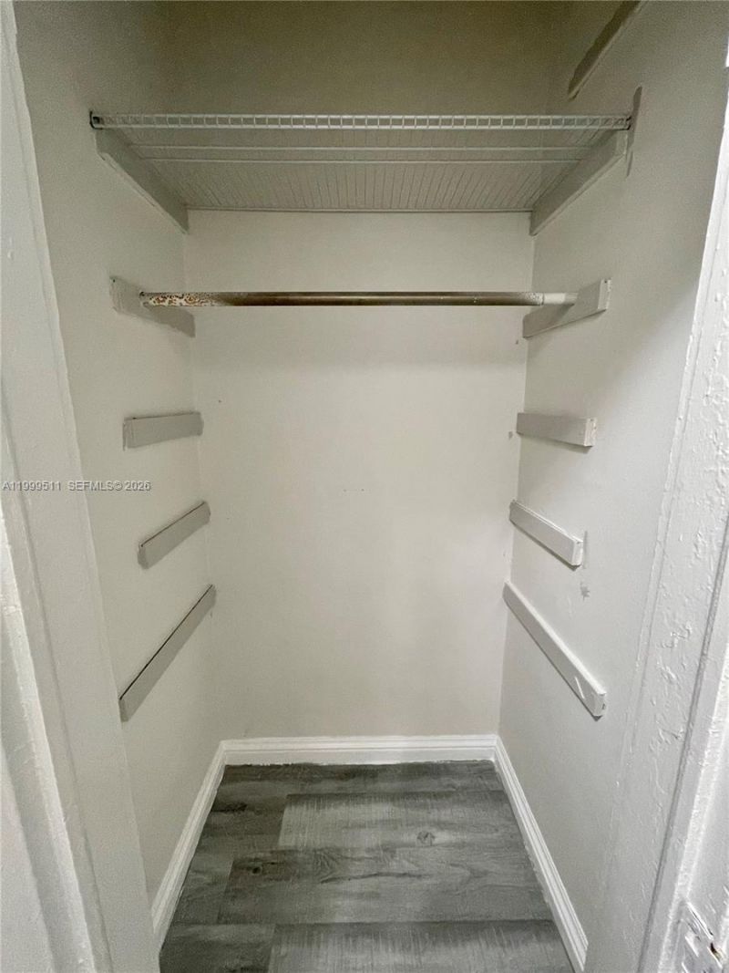 442 SW 10th Ave, Unit 1, Miami, FL 33130 Photo