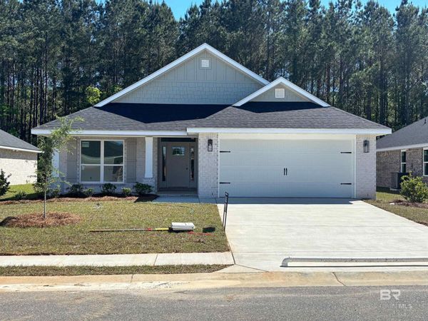 640 Mayflower Drive, Foley, AL 36535