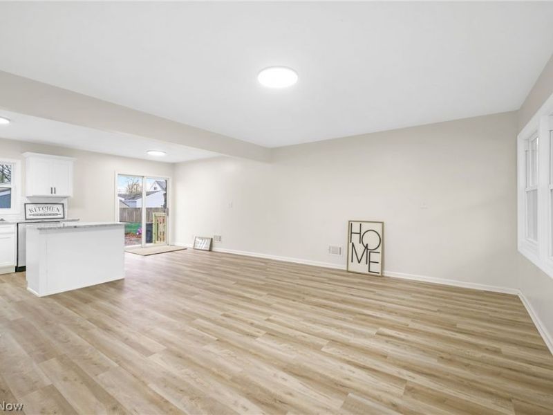 1155 Stanwood Avenue , Akron, OH 44314 Photo 10