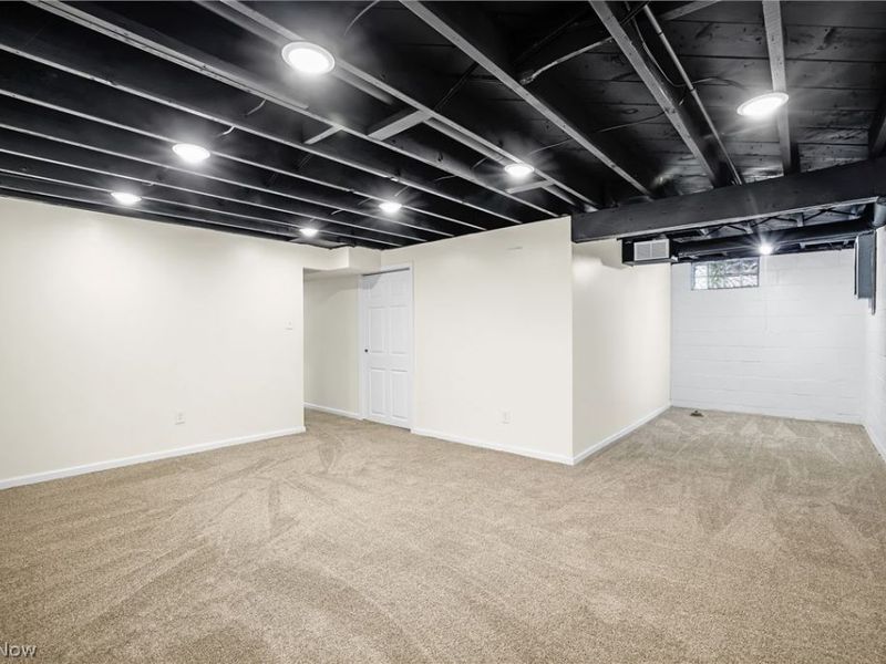 1155 Stanwood Avenue , Akron, OH 44314 Photo 28