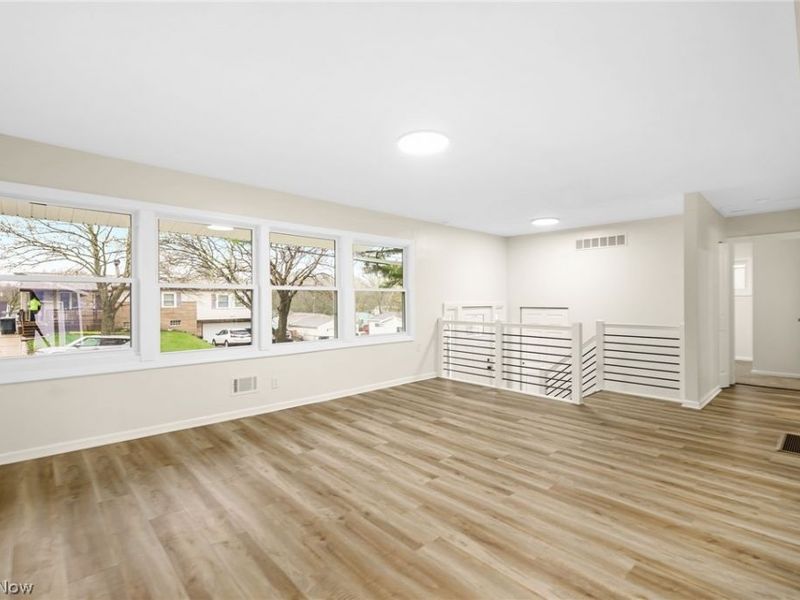 1155 Stanwood Avenue , Akron, OH 44314 Photo 8