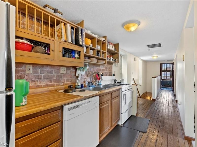 118 Maple Street, Marietta, OH 45750 Photo 10