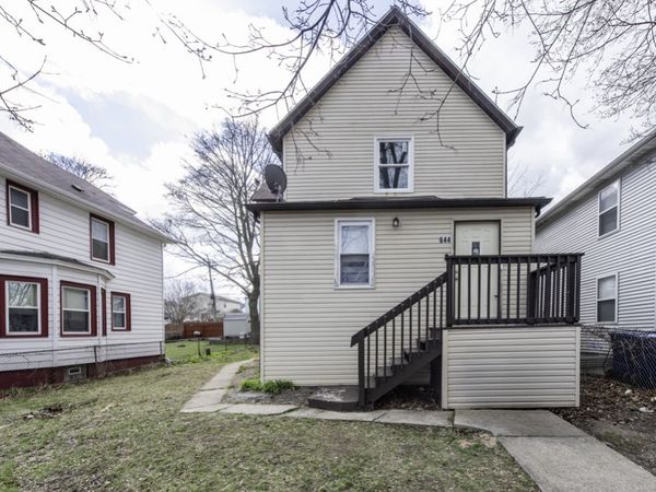 644 Lenox Avenue , Waukegan, IL 60085