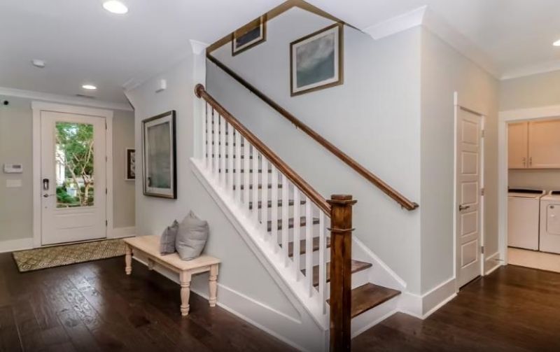 1272 Newell Dr Photo 4