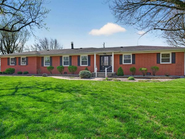 308 E WILSON Street, Swayzee, IN 46986