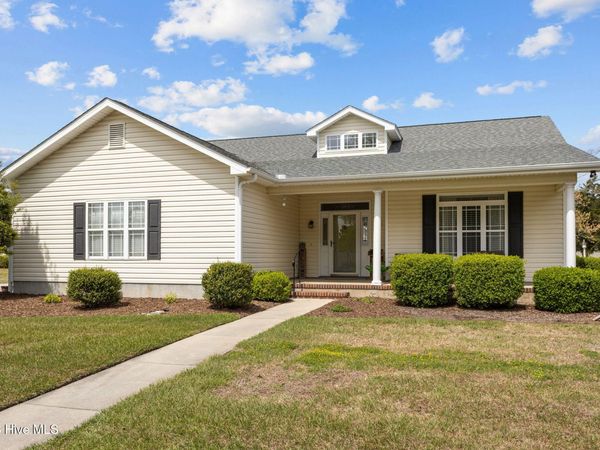 103 Sleepy Court, Morehead City, NC 28557